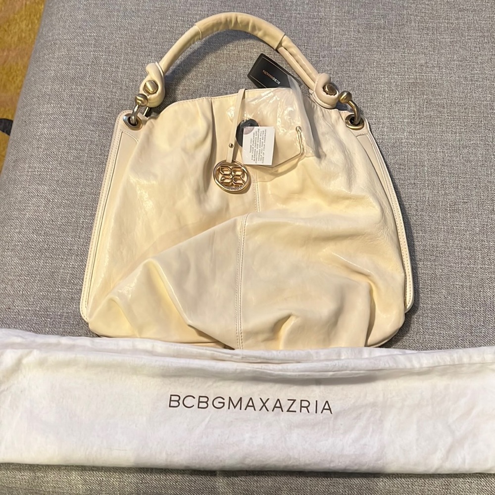 BCBG MAXAZRIA Hobo Shoulder Bag NWT